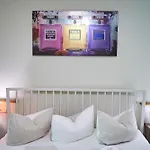 Aparthotel Thomsn &