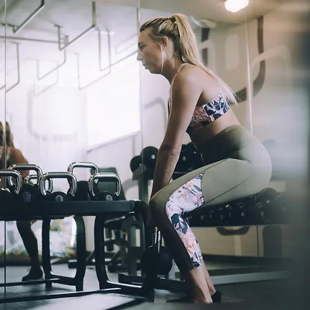 Thomsn & شقة فندقية