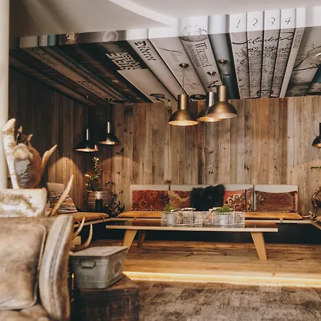 Thomsn & Aparthotel 4*