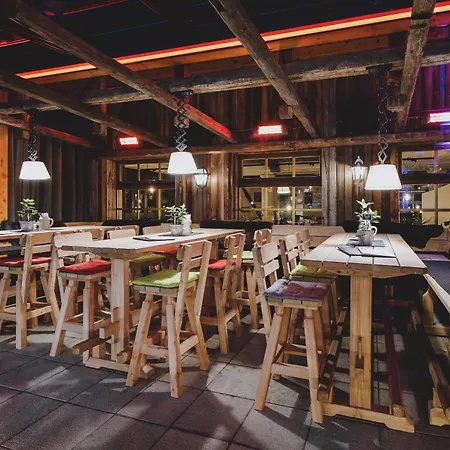 Thomsn & Aparthotel 4*