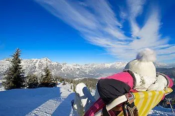 Thomsn & Apartahotel Saalbach-Hinterglemm
