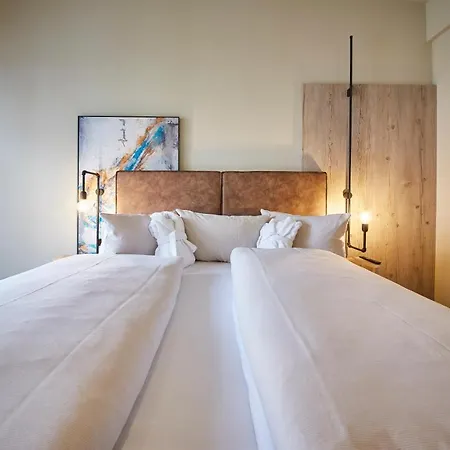 Thomsn & Saalbach-Hinterglemm