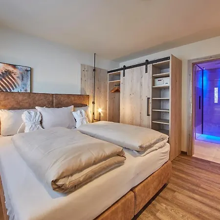 Thomsn & 4* سالباخ هينترغليم