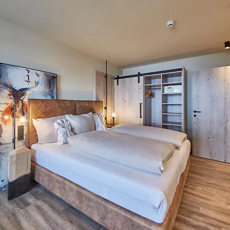 Aparthotel Thomsn Hotel&appartements 4*